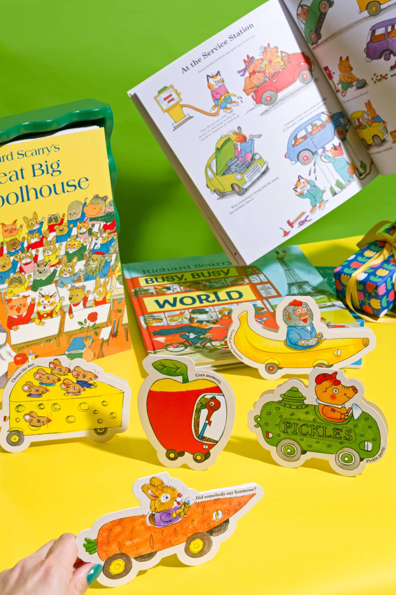 Pickle Pig Car - Die-cut card by Richard Scarry
