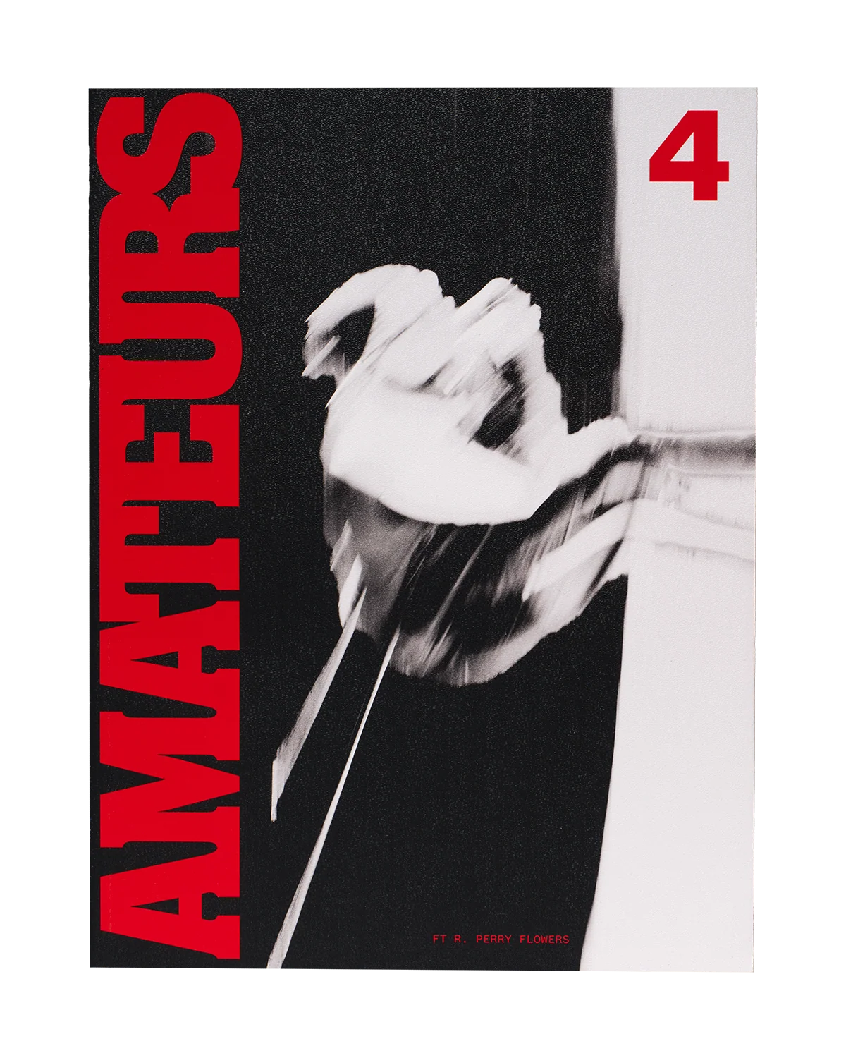 Amateurs - Issue 4