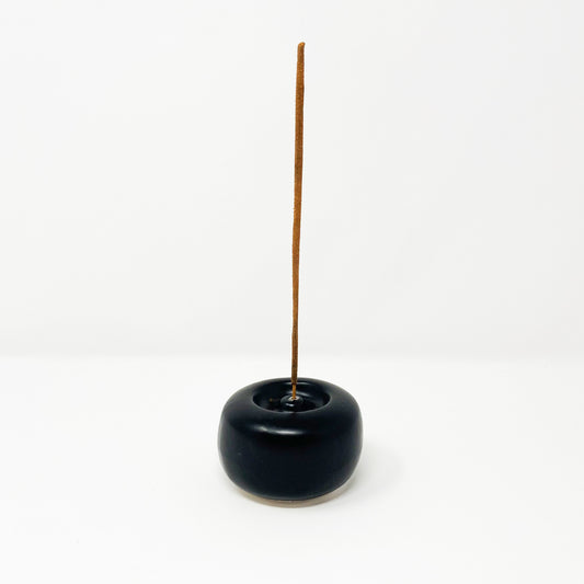 Black Round Incense holder. Ceramic SlipCast. Colourbox Studio. Front