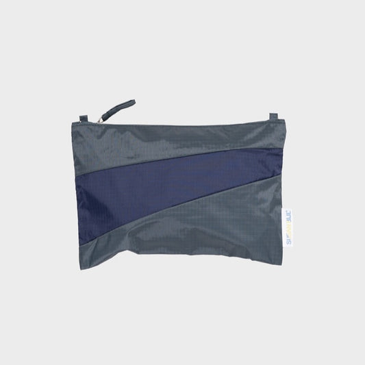 The New Pouch Go & Navy Medium