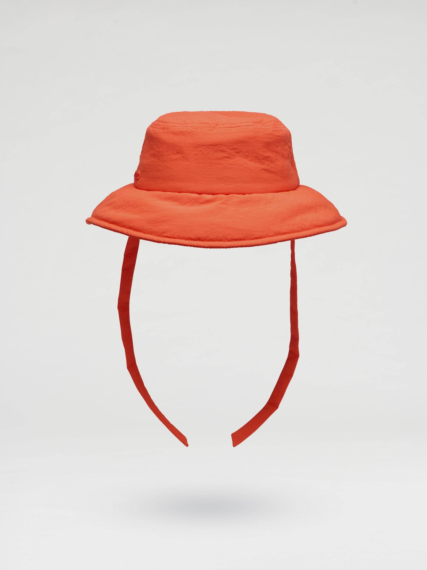 Ölend Padded Bucket Hat
